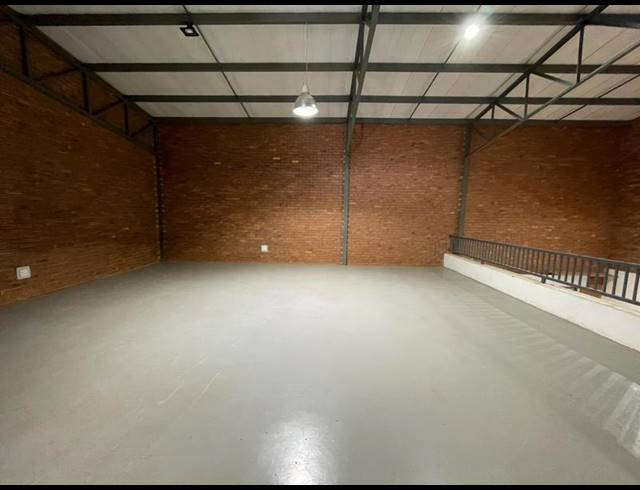 INDUSTRIAL PROPERTY TO RENT IN HENNOPSPARK